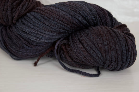 Black Grapes - Taika