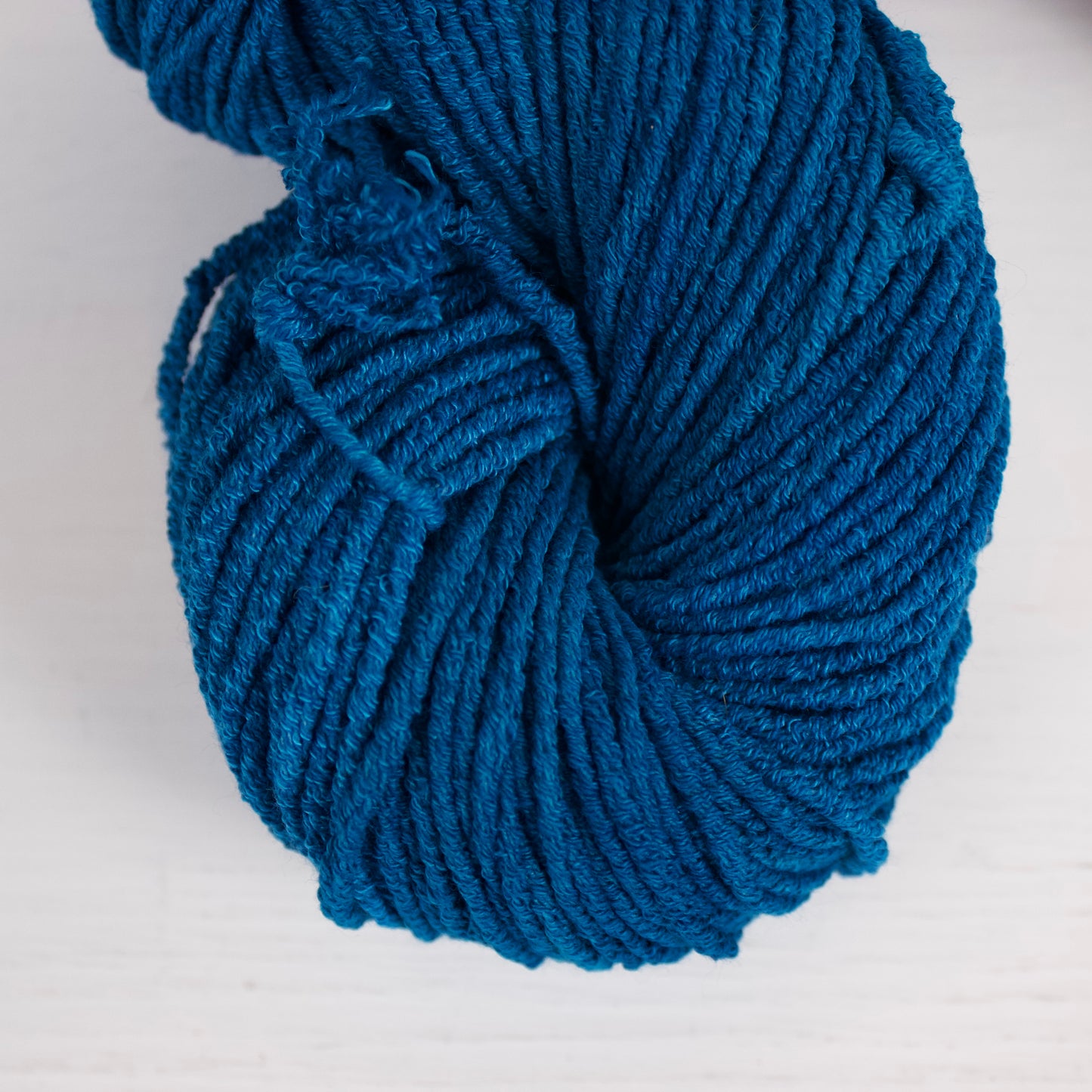 Bright Royal Blue - Hyades Worsted AS-IS - has a dry/crunchy texture, no label, has dye running issues