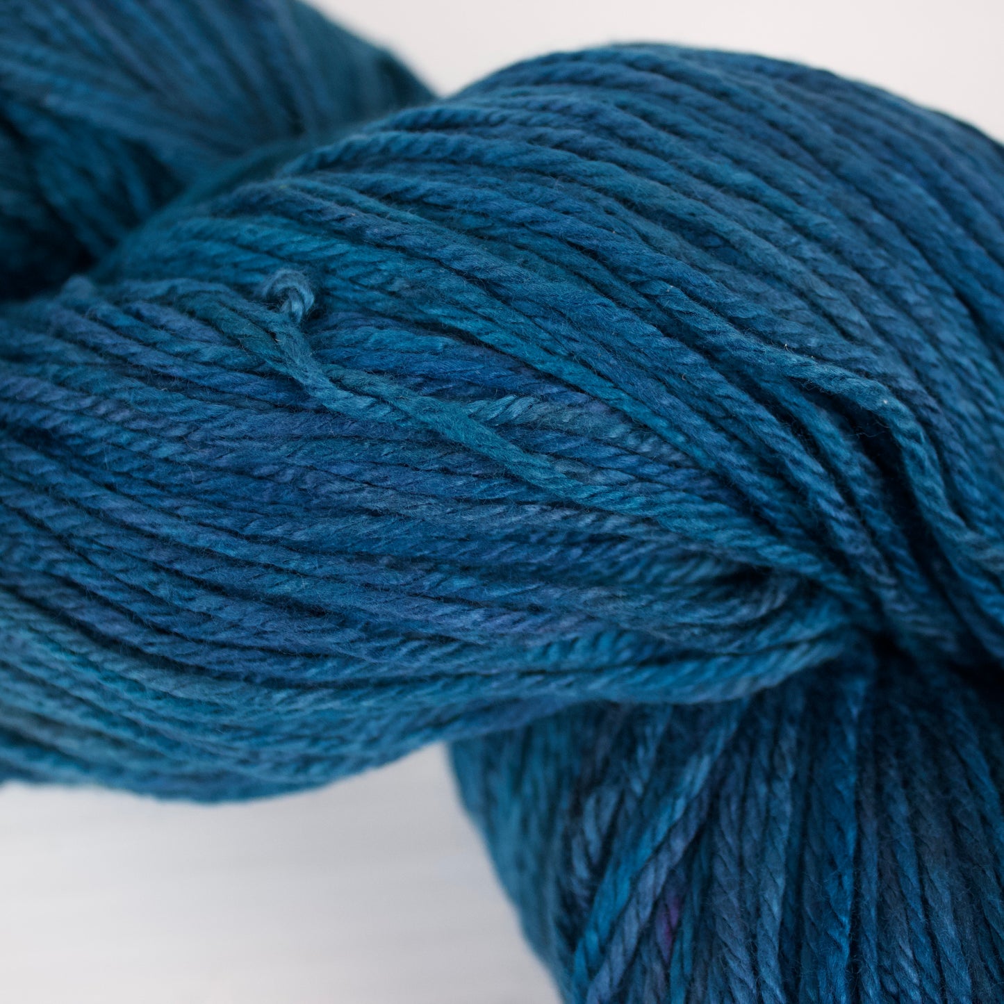 Underwater - Alnilam XL skein