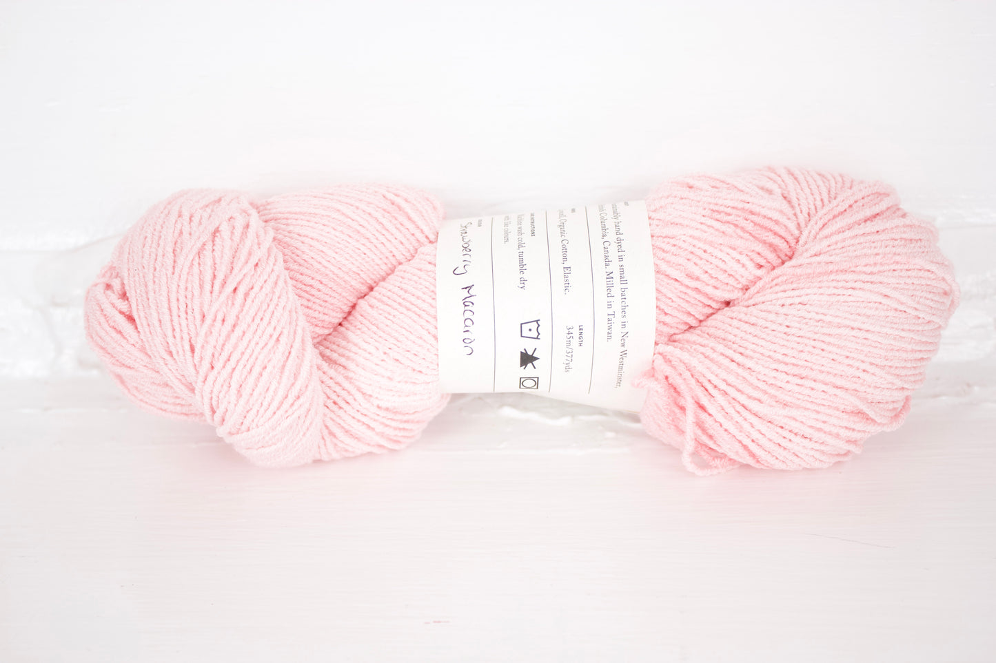Strawberry Macaron - Pleiades Eco