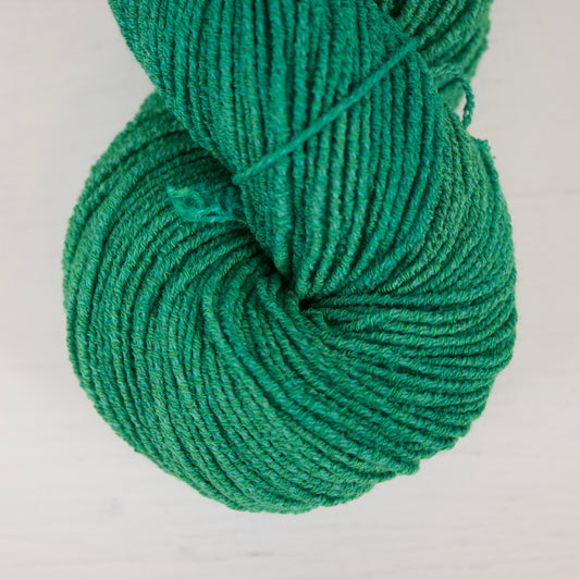 Grass Green - Pleiades Eco - AS-IS, dry/crunchy texture, no label